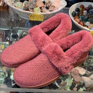 Skechers sparkle lite memory foam house slippers furry new QVC pink